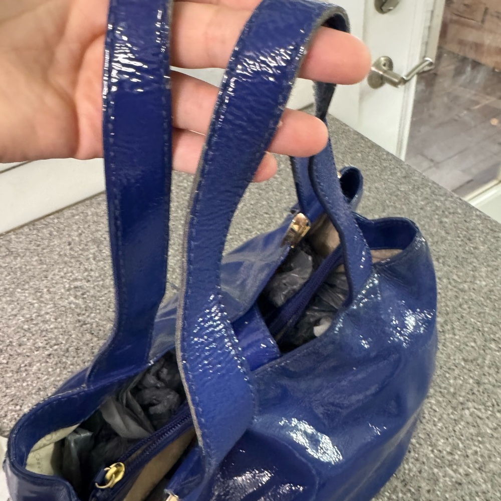 Michael Kors Shiny Blue Shoulder Bag with Gold Accent - Picture 5 of 10